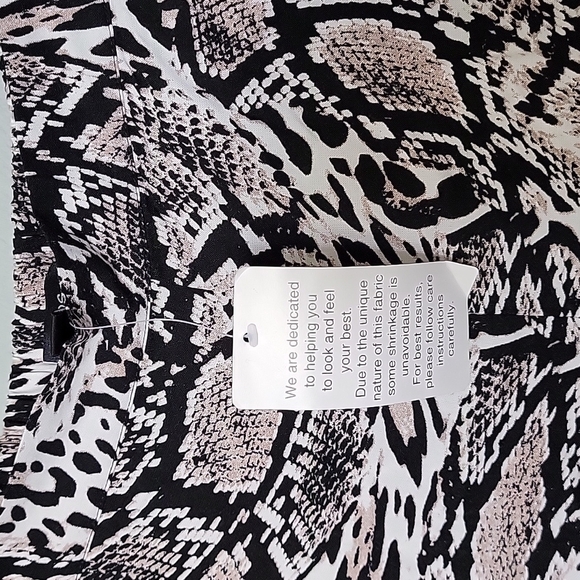 Ellos Indie Sleeze Relaxed Mobwife Wide Leg Snakeskin Print Pant 30/32 - Picture 6 of 10